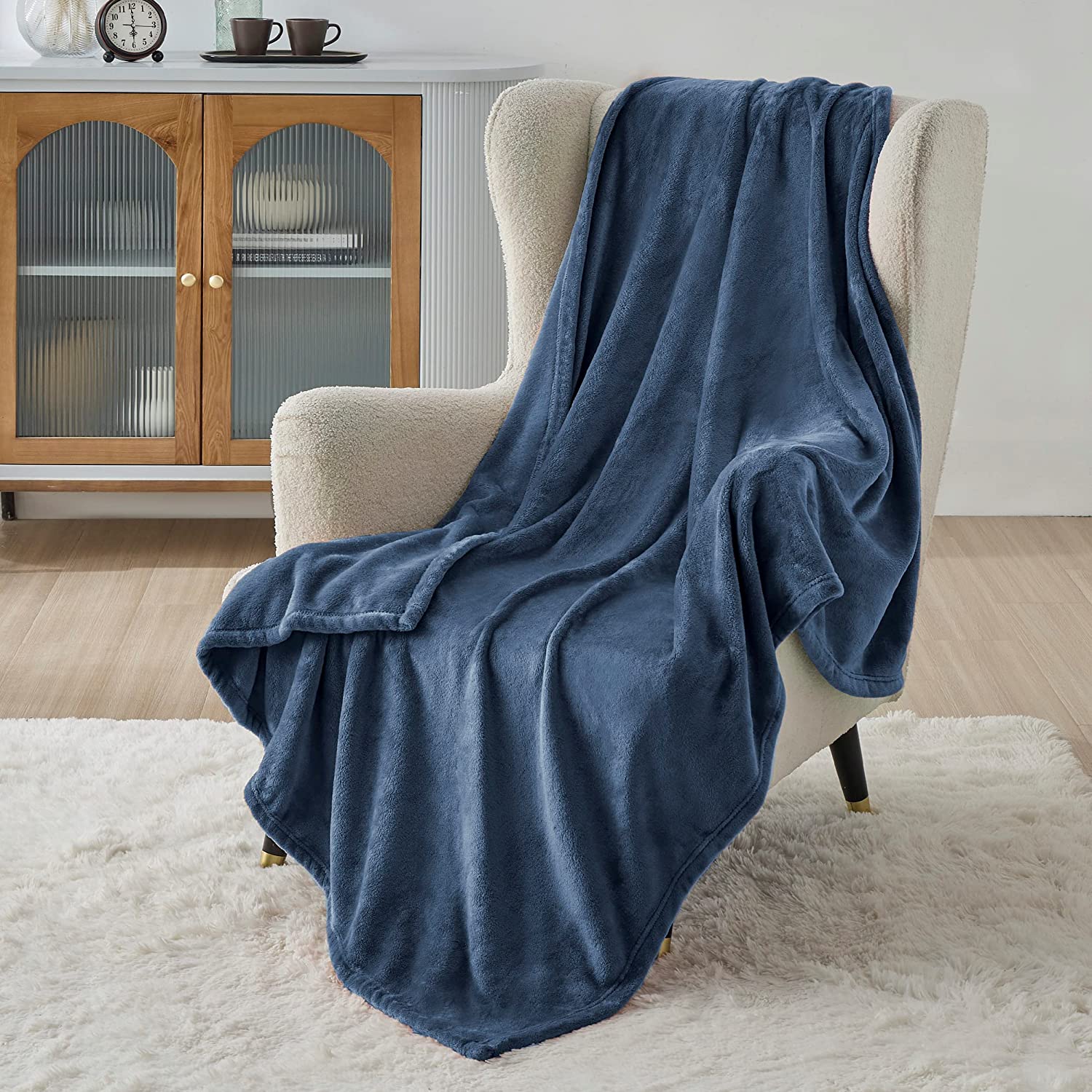 BEDSURE Fleece Throw Blanket for Couch Grey - Lightweight Plush Fuzzy Cozy  Soft
