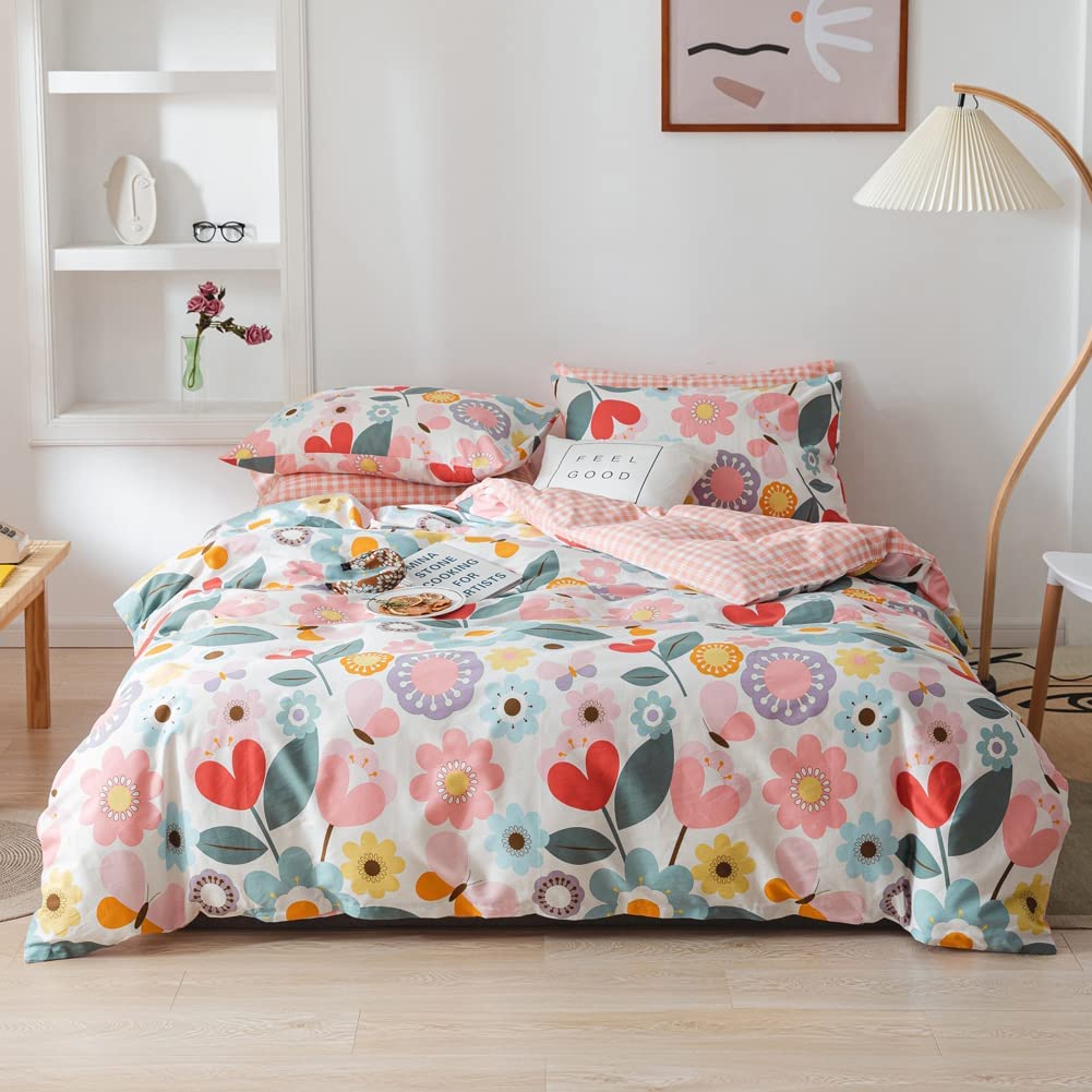 multicolored duvet cover