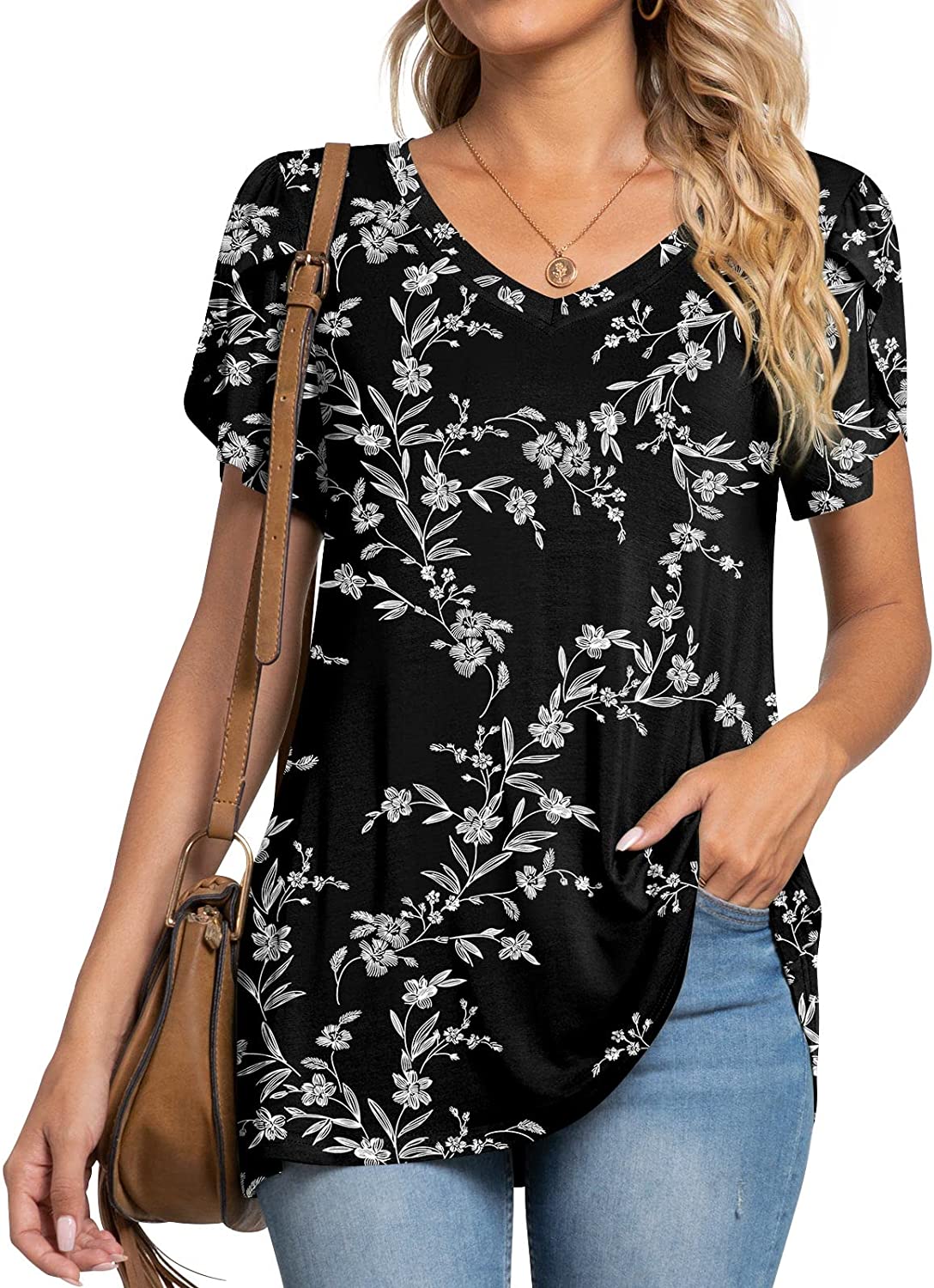 The 10 Best Tunic Tops 2023