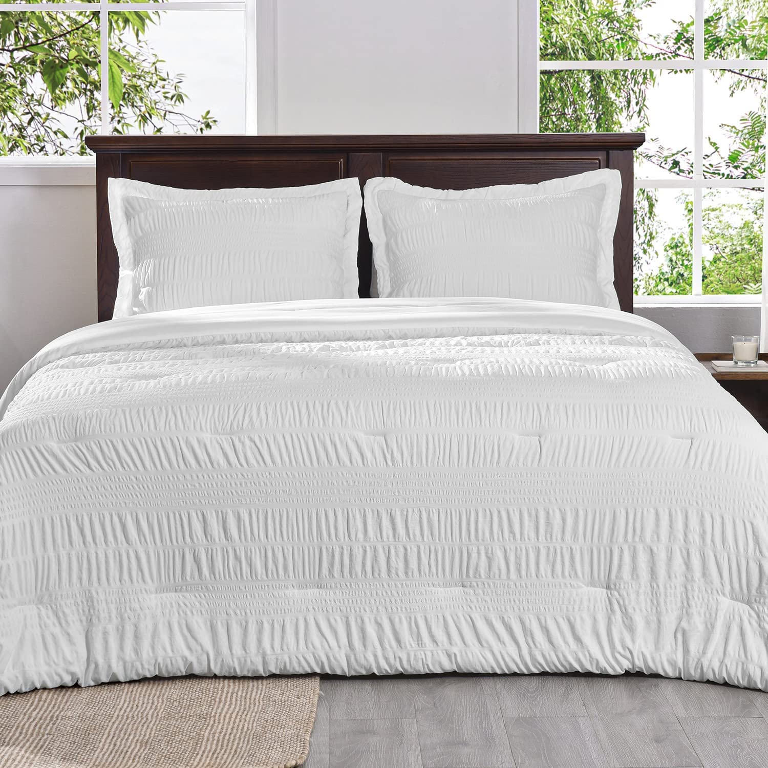 Seersucker Extra Firm Density Bed Pillow, King