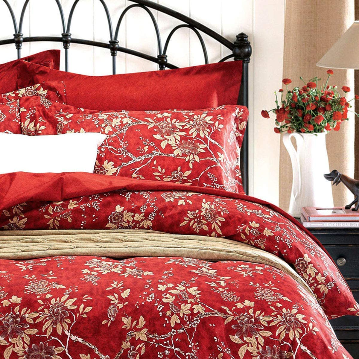 Wake In Cloud Red Floral Duvet Cover Set, Vintage Flowers Pattern