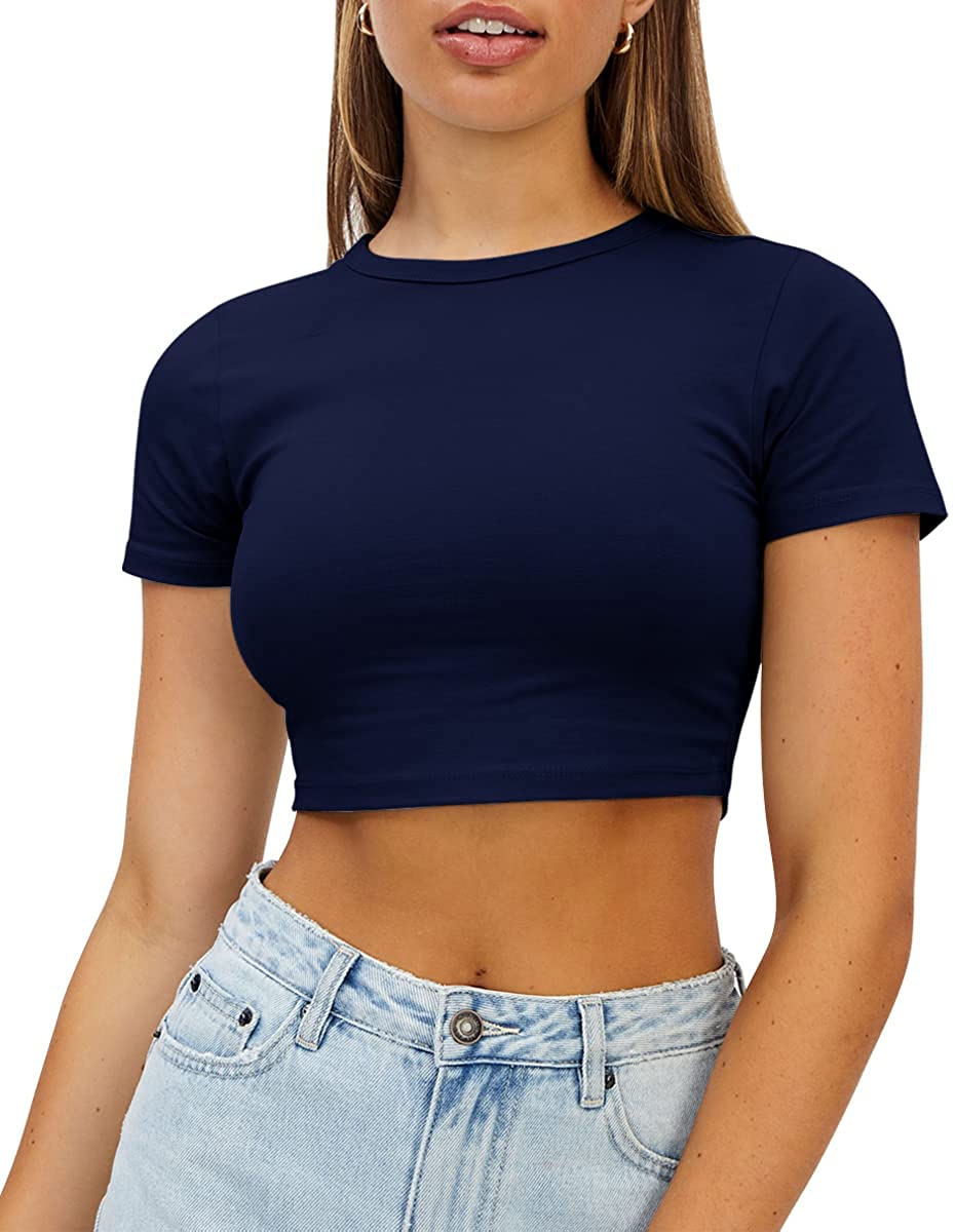 WYNNQUE Womens Summer Tops 2024 Crop Tops Cute Trendy Basic T Shirts Casual Scoop  Neck Short Sleeve Tops Cropped Baby Tees Y2k Going Out Tops Teen Girls  Clothes Black at  Women's