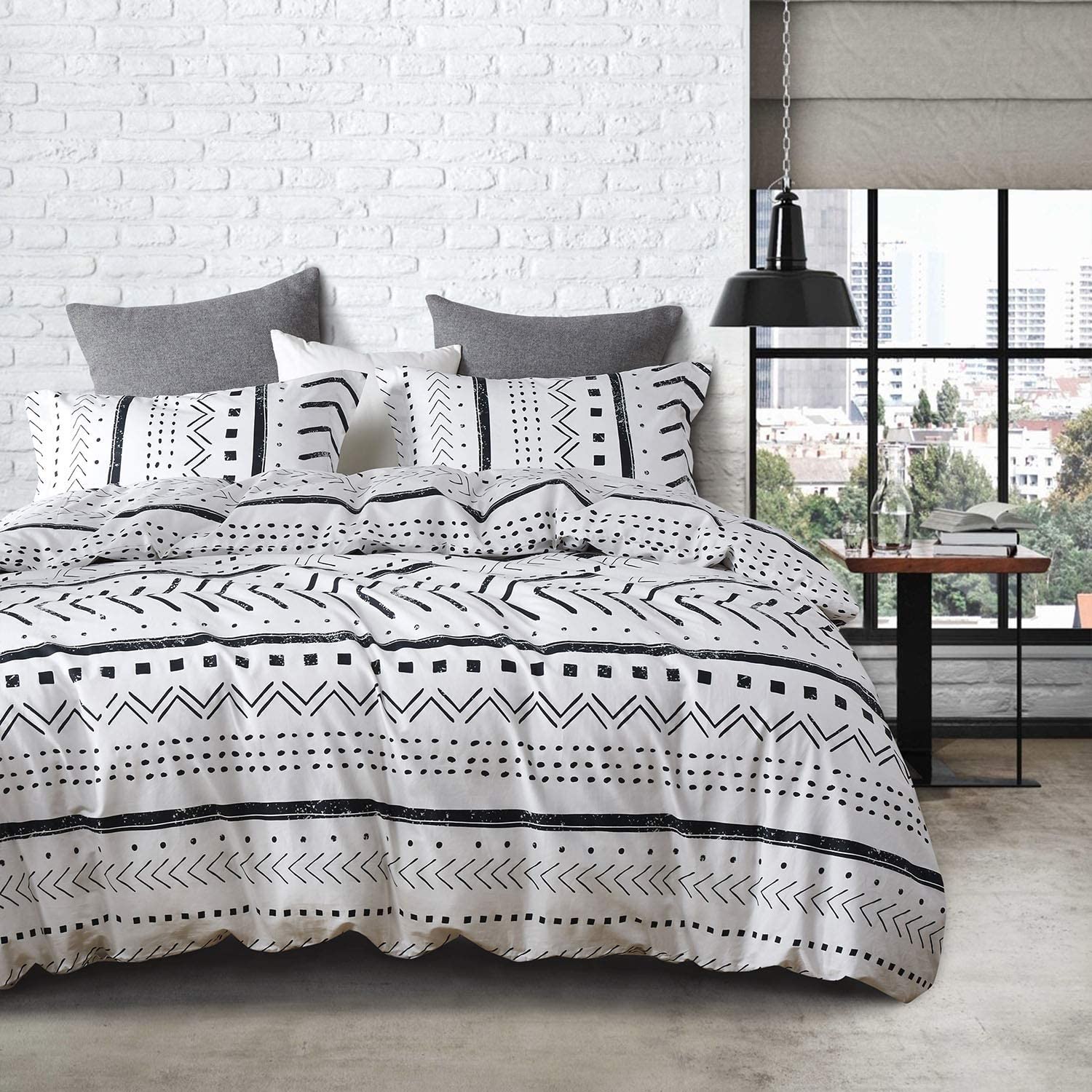 Wake In Cloud - Aztec Duvet Cover Set, 100% Cotton Bedding, Black and ...