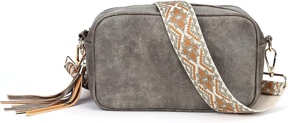 Lushandy Leather Crossbody Bags for Women Crossbody Camera Bag Purse Thick  Strap Trendy Small Shoulder Bag with Guitar Strap, A01-beige :  : Clothing, Shoes & Accessories