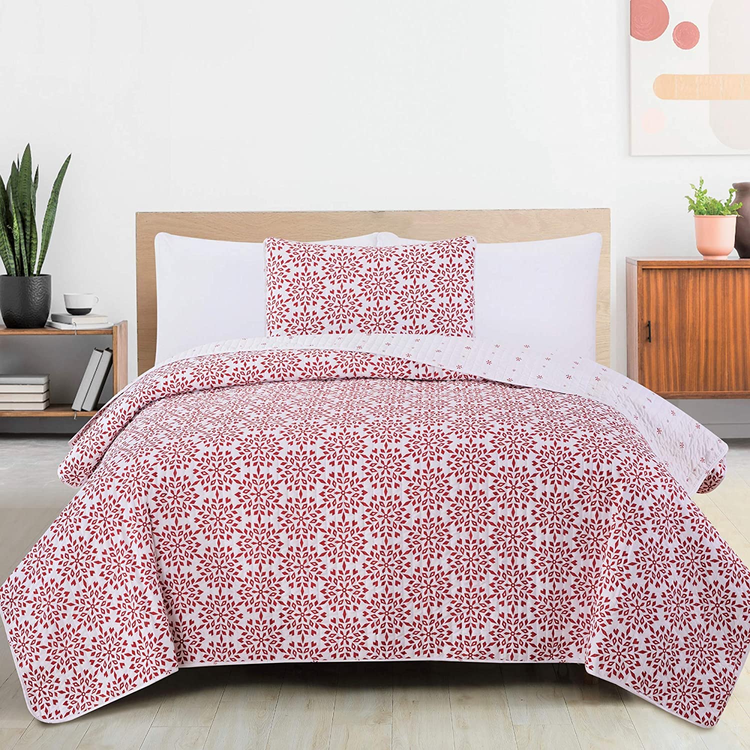 Microfiber Bedspread with Holiday Patte Details about   3-Piece Reversible Quilt Set with Shams 
