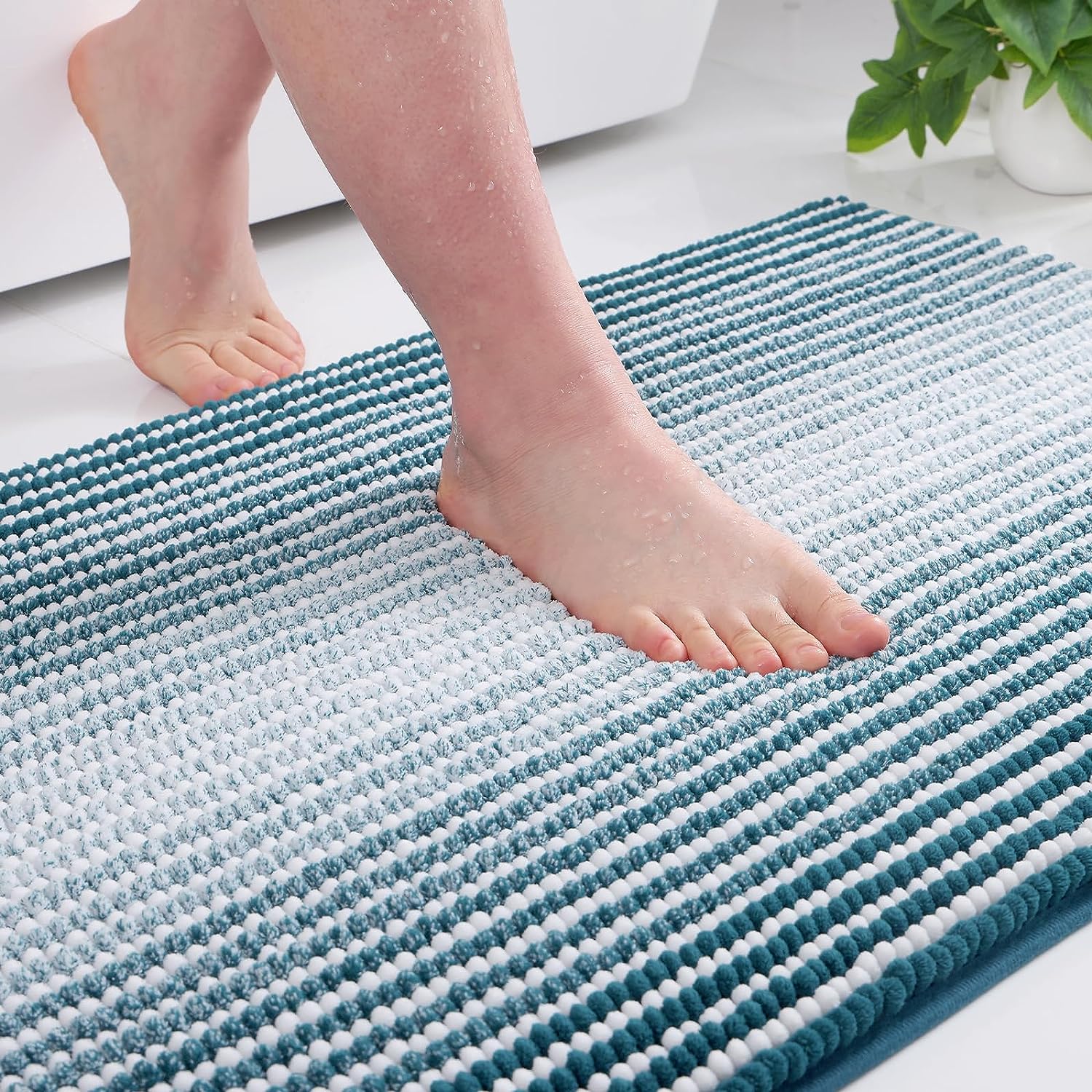 Colorxy Chenille Bathroom Rugs, Extra Soft and Absorbent Bath Mat, Non-Slip  Mach