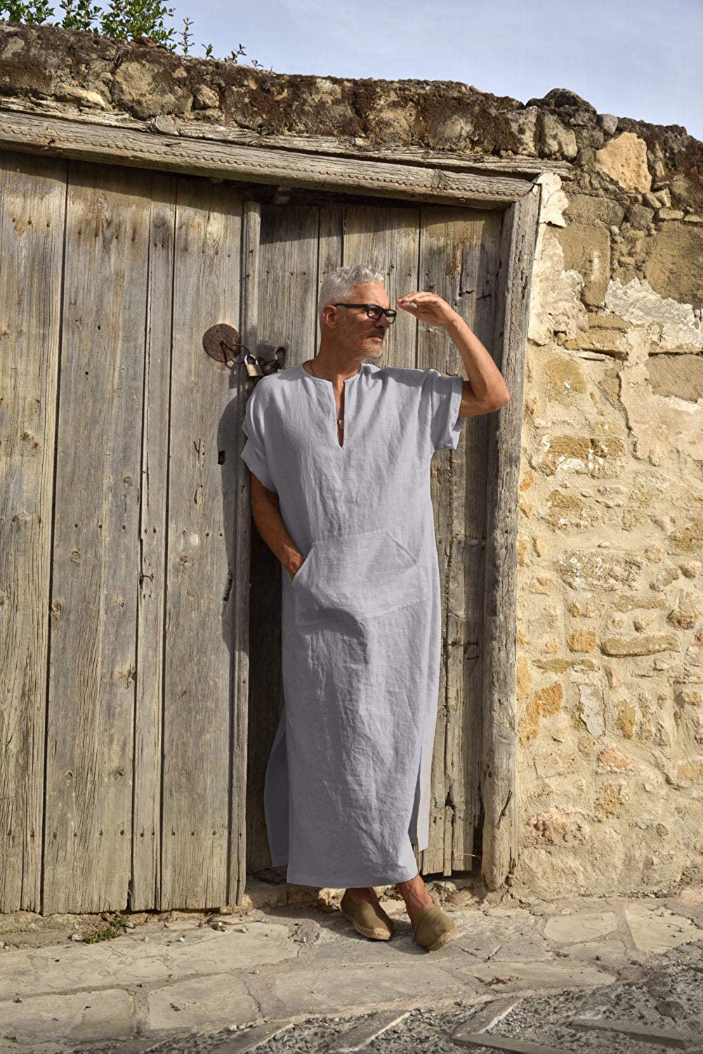 COOFANDY Men's V-Neck Linen Robe Short Sleeve Kaftan Thobe Long Gown ...
