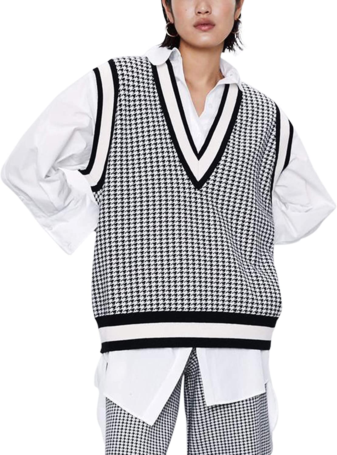 SAFRISIOR Women Casual Oversized Houndstooth Sweater Vest V Neck Geometric Knitted Tank Top Sleeveless Loose Pullover