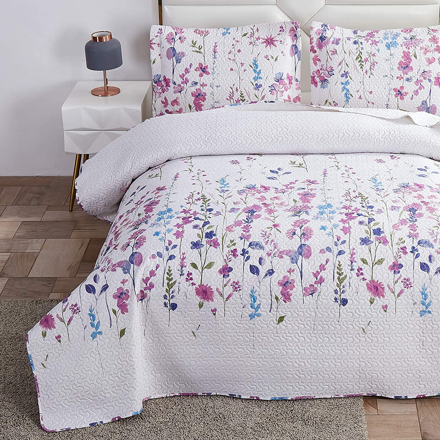 Purple Green White Floral Quilt Full/Queen Size Lightweight Flower Leaves  Bedspr