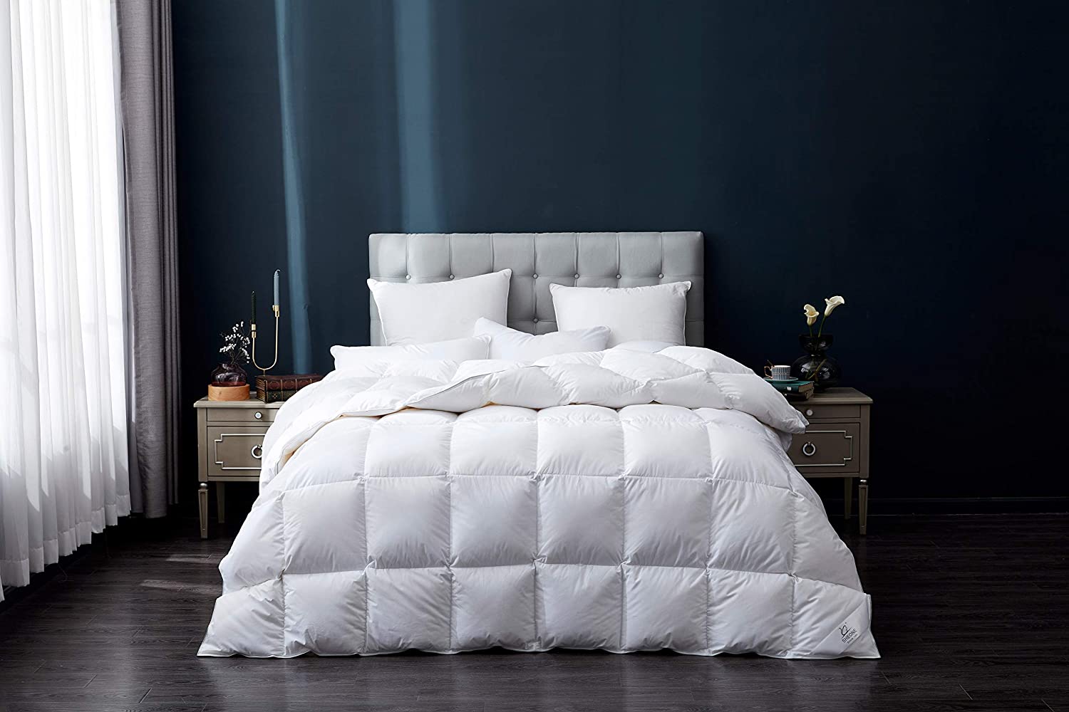 Softer Details about   SHEONE Luxurious All-Season Down Comforter Duvet Insert with Corner Tabs 