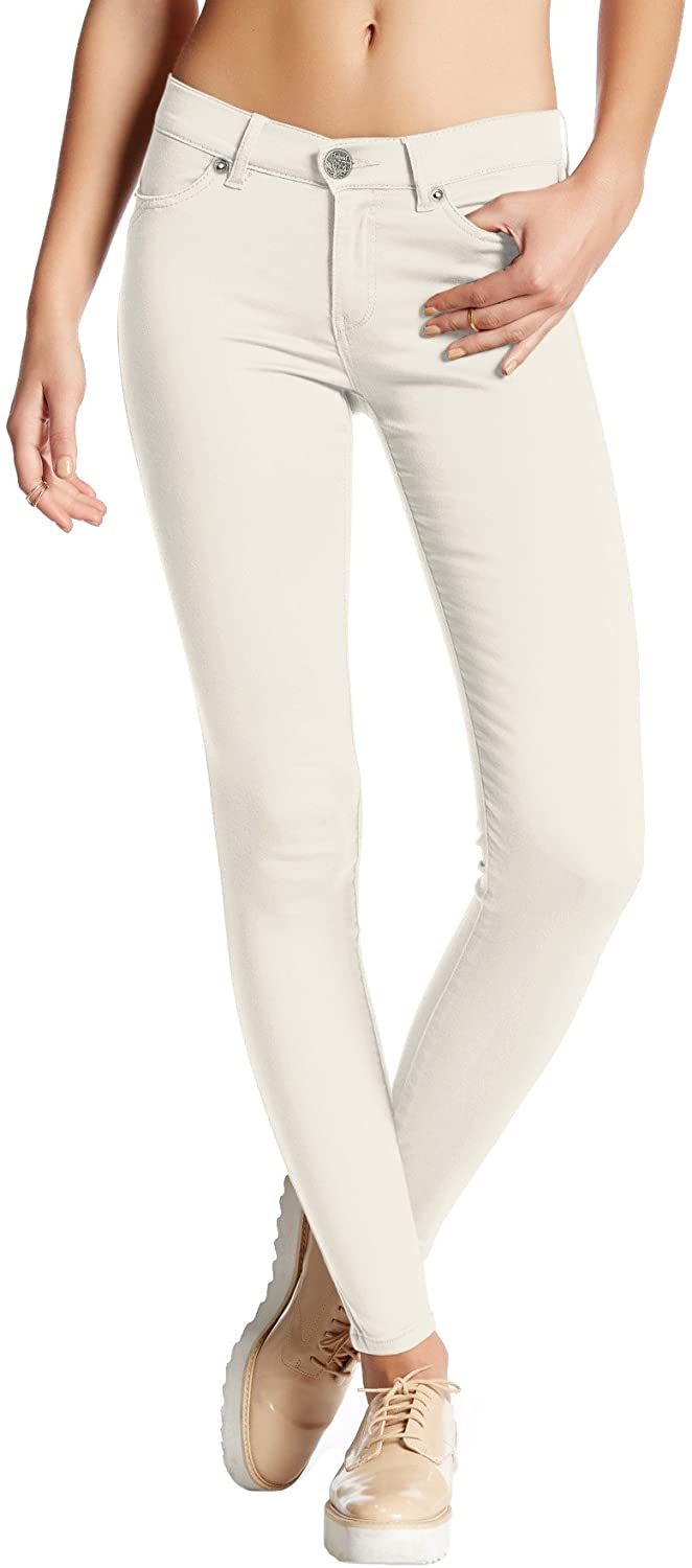 Capris Ultra Stretch Skinny Pants in White