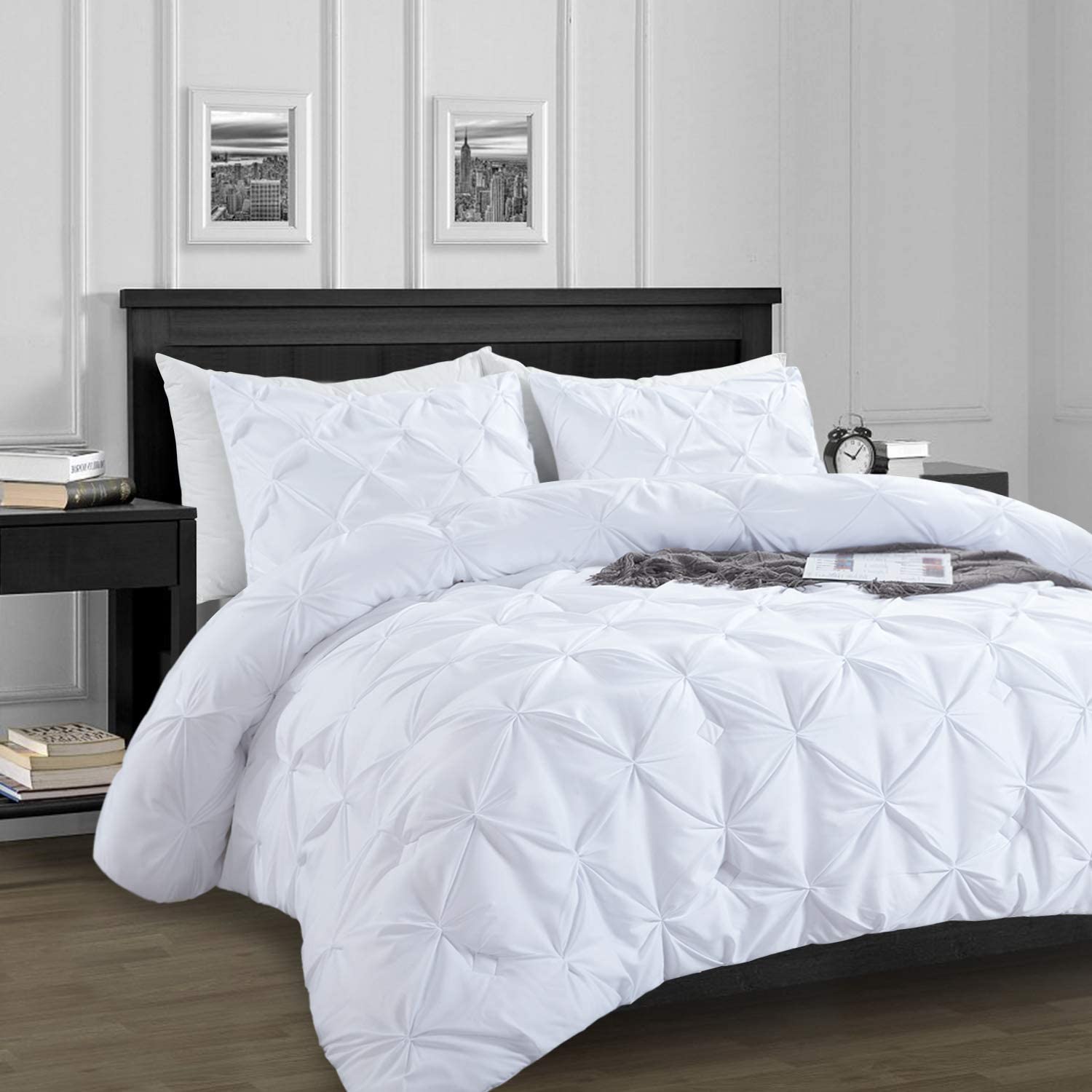 HOMBYS White Comforter Set King Size Lightweight Soft Pinch Pleat Duvet