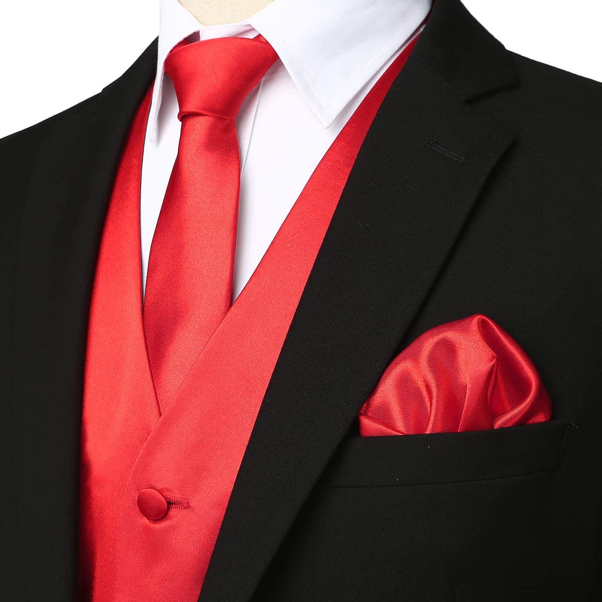 Пиджак и красный галстук